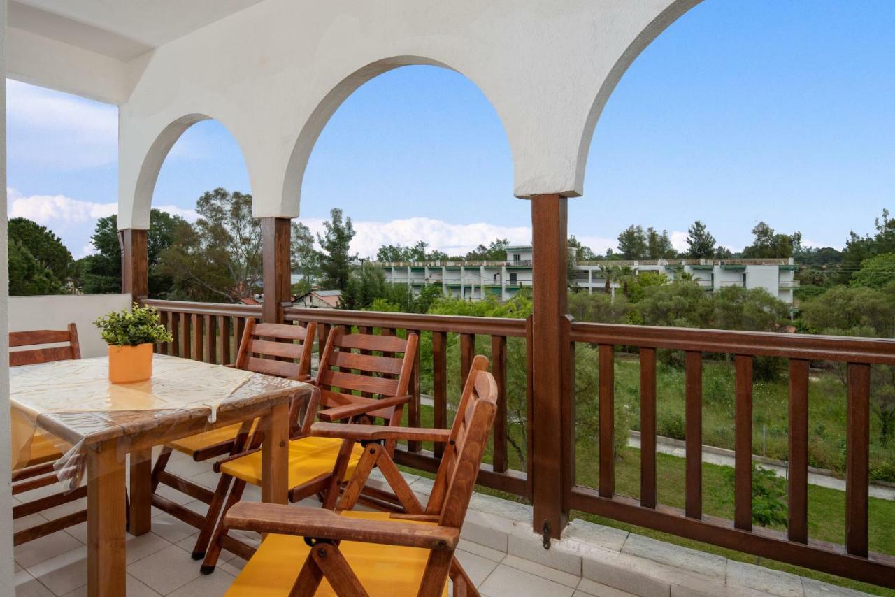 Garden House Psarogiannis Apartman Vurvurú Kültér fotó